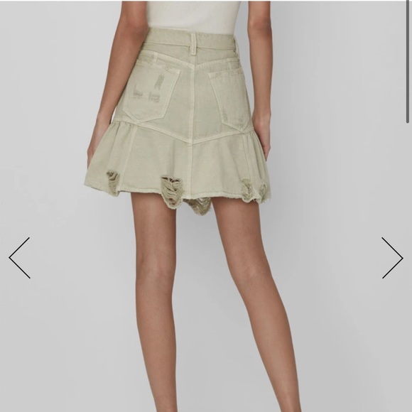 7 For All Mankind PEPLUM MINI SKIRT IN SOFT OLIVE Size 25 NWT - Picture 4 of 5